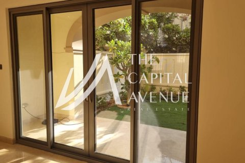 Řadový dům na Saadiyat Island, Abu Dhabi, SAE 4 ložnice, 396.88 m² Č.: 737321 - fotografie 2