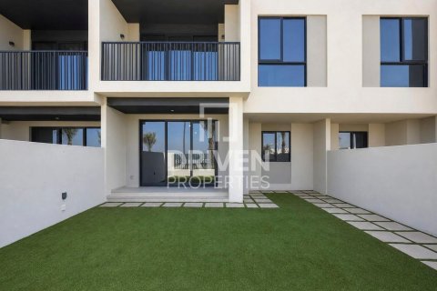 Townhouse de închiriat în Jebel Ali, Dubai, EAU 3 dormitoare, 242.29 mp. №768541 - poză 26