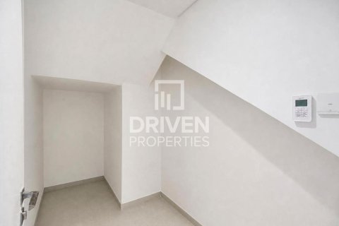 Townhouse de închiriat în Jebel Ali, Dubai, EAU 3 dormitoare, 242.29 mp. №768541 - poză 16