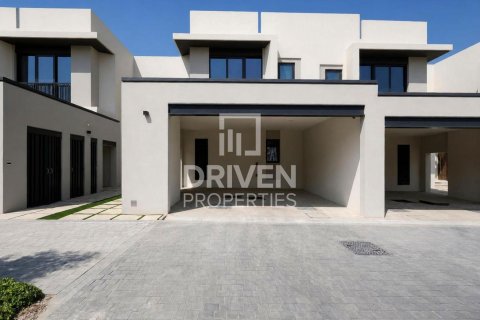 Townhouse de închiriat în Jebel Ali, Dubai, EAU 3 dormitoare, 242.29 mp. №768541 - poză 29