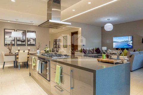 Apartman u Mohammed Bin Rashid City, Dubai, UAE 3 spavaćih soba, 150 m2 Br. 648864 - fotografija 1