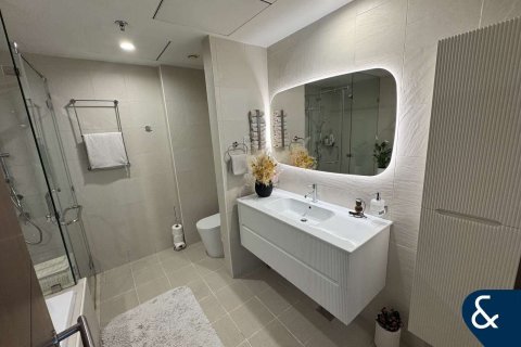 Apartament de vânzare în Downtown Dubai (Downtown Burj Dubai), Dubai, EAU 2 dormitoare, 112 mp.  №670878 - poză 24