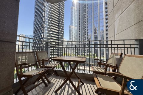 Apartament de vânzare în Downtown Dubai (Downtown Burj Dubai), Dubai, EAU 2 dormitoare, 112 mp.  №670878 - poză 2