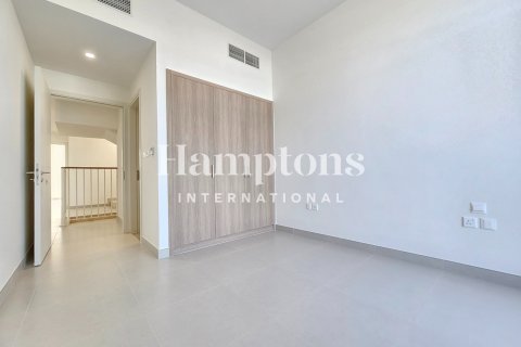 Huvila Dubai South (Dubai World Central), Arabiemiraatit 4 makuuhuonetta, 306.39409400 m2 № 697180 - kuva 15