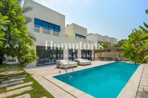 Huvila Meadows, Dubai, Arabiemiraatit 4 makuuhuonetta, 540.04513900 m2 № 650871 - kuva 5