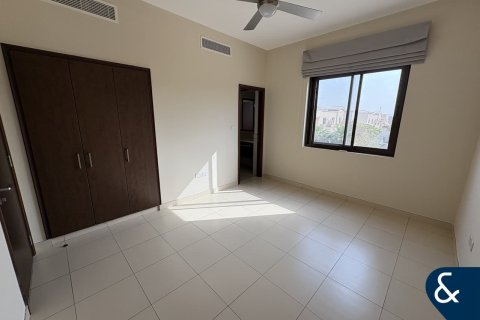 Vila u gradu Reem, Dubai, UAE 4 spavaće sobe, 234 m2 Br. 698252 - Slika 8