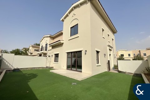 Vila u gradu Reem, Dubai, UAE 4 spavaće sobe, 234 m2 Br. 698252 - Slika 1