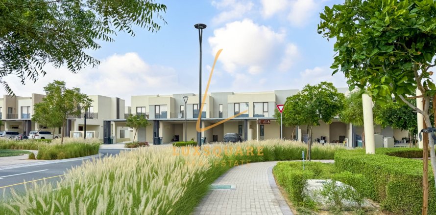 Vilă în Dubai South (Dubai World Central), Dubai, EAU 3 dormitoare, 163 mp.  №658764