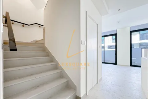 Снять в аренду виллу в Dubai South (Dubai World Central), Дубай, ОАЭ 3 спальни, 138м2, № 658760 - фото 13