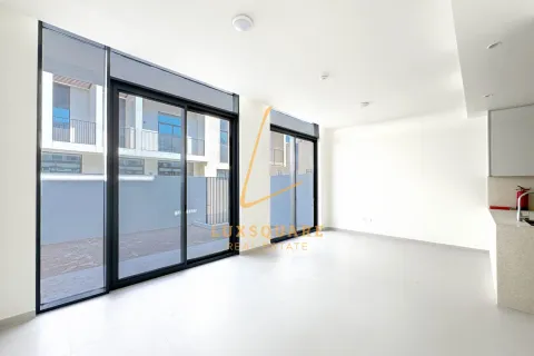 Снять в аренду виллу в Dubai South (Dubai World Central), Дубай, ОАЭ 3 спальни, 138м2, № 658760 - фото 14