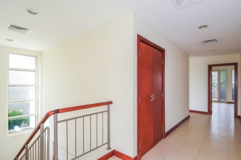 Снять в аренду виллу в Арабиан Ранчес, Дубай, ОАЭ 3 спальни, 585.01м2, № 749941 - фото 7
