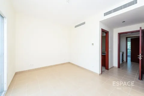 Townhouse de închiriat în Arabian Ranches, Dubai, EAU 2 dormitoare, 175 mp. №661261 - poză 7