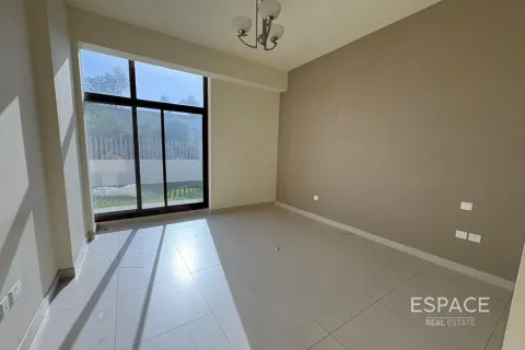 Vila di Dubai, UAE 4 bilik tidur, 257 meter persegi № 661259 - foto 8