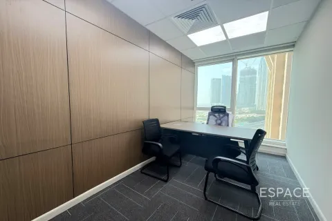 Office in Business Bay, Dubai, UAE 87 sq.m. № 661265 - photo 4