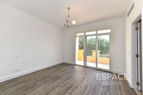 Vila u Arabian Ranches, Dubai, UAE 2 spavaćih soba, 175 m2 Br. 661262 - fotografija 8