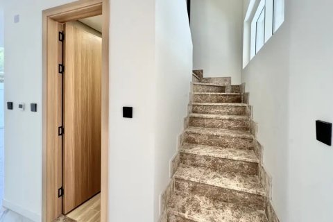 Townhouse in Dubai Investment Park, UAE 4 bedrooms, 78 sq.m. № 711861 - photo 20