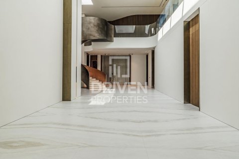 Villa à vendre à  Palm Jumeirah, Dubai, EAU 6 chambres, 1760.05 m2 № 761604 - photo 5