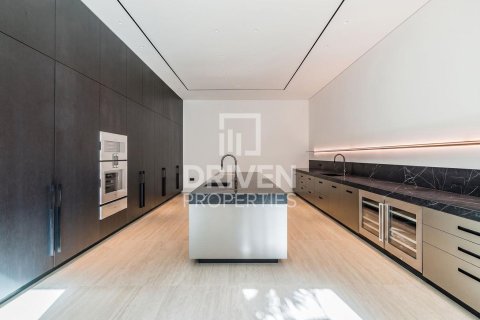 Villa à vendre à  Palm Jumeirah, Dubai, EAU 6 chambres, 1760.05 m2 № 761604 - photo 6