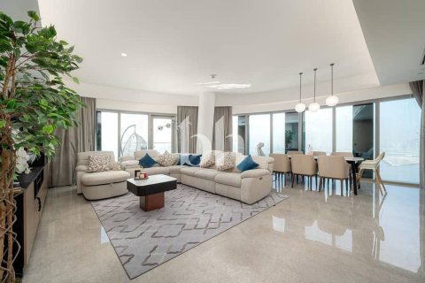 Huoneisto Dubai Creek Harbour (The Lagoons), Arabiemiraatit 2 makuuhuonetta, 143 m2 № 642443 - kuva 1