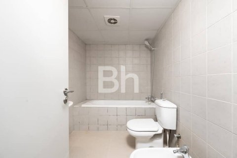 Apartemen di Jumeirah Lake Towers, Dubai, UEA 3 kamar tidur, 181 m2 nomor 642446 - foto 8