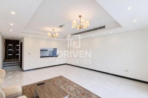 阿联酋 Dubai Al Barsha 待售 : 3 卧, 239.97 平方米 , 编号742849 - 照片 3