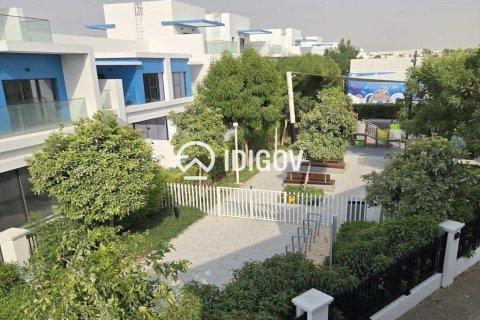 Vila u Damac Lagoons, Dubai, UAE 6 spavaćih soba, 439.15 m2 Br. 740992 - fotografija 21