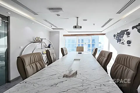 Üürile anda kontor asukohaga Business Bay, Dubai, AÜE: 320 m² Nr 659881 - pilt 7