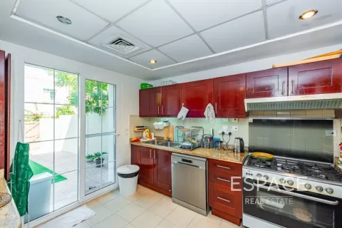 Üürile anda villa asukohaga Arabian Ranches, Dubai, AÜE: 2 magamistoaga, 165 m² Nr 659880 - pilt 6