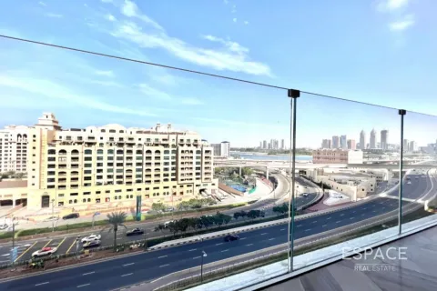 Müüa korter asukohaga Palm Jumeirah, Dubai, AÜE: 57 m² Nr 659883 - pilt 12
