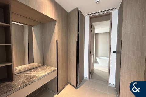 Vilă de închiriat în Tilal Al Ghaf, Dubai, EAU 5 dormitoare, 416 mp.  №671370 - poză 19