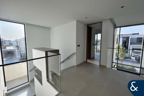Vilă de închiriat în Tilal Al Ghaf, Dubai, EAU 5 dormitoare, 416 mp.  №671370 - poză 12