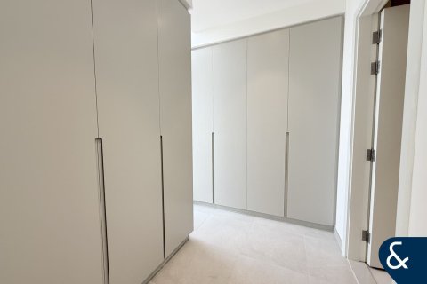 Villa til leie i Mudon, Dubai, Emiratene 4 soverom, 237 kvm Nr. 671371 - Foto 11