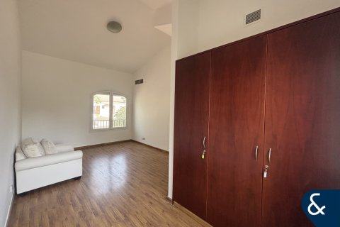 Townhouse til leje i Green Community, Dubai, UAE 4 soveværelser, 454 kvm № 671375 - foto 15