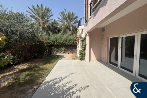 Townhouse til leje i Green Community, Dubai, UAE 4 soveværelser, 454 kvm № 671375 - foto 17