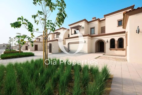 Vilë në Abu Dhabi, Emiratet e Bashkuara Arabe 5 dhoma gjumi, 640 m2. № 644594 - Foto 23