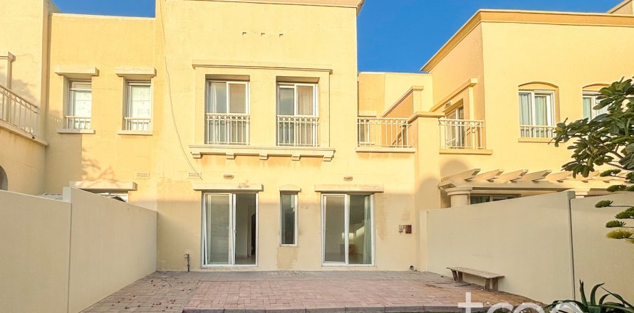 Villa en The Springs, Dubai, EAU 2 dormitorios, 153.01 m² № 733275
