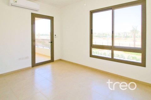 Városi lakóépület itt: Town Square, Dubai, EAE, 4 hálószoba, 221.11 m², azonosító: 733281 - fénykép 6