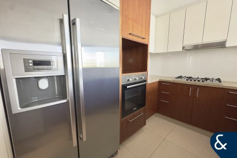 Apartamento en alquiler en Downtown Dubai (Downtown Burj Dubai), Dubai, EAU 2 dormitorios, 135 m2 № 689003 - foto 22