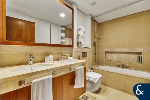 Byt v BURJ VISTA v Downtown Dubai (Downtown Burj Dubai), SAE 2 ložnice, 135 m² Č.: 689003 - fotografie 12