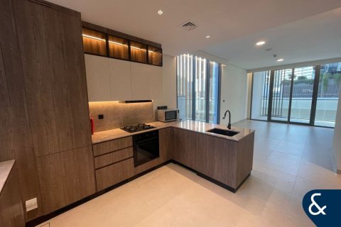 דירה ב Business Bay, Dubai, איחוד האמירויות 2 חדרי שינה, 120 מ