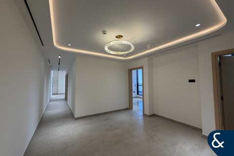 Зняти в оренду квартиру в Джумейра Вилладж Серкл, Дубай, ОАЕ 3 спальні, 221м2, № 689001 - фото 21