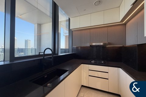 Зняти в оренду квартиру в Джумейра Вилладж Серкл, Дубай, ОАЕ 3 спальні, 221м2, № 689001 - фото 3