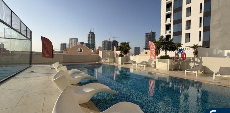 Appartement à Jumeirah Village Circle, Dubai, EAU: 3 chambres, 221 m2 № 689001
