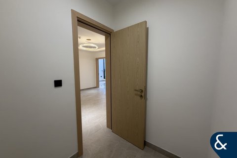 Зняти в оренду квартиру в Джумейра Вилладж Серкл, Дубай, ОАЕ 3 спальні, 221м2, № 689001 - фото 20