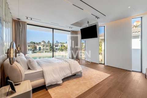 Villa til salg i Palm Jumeirah, Dubai, UAE 5 soveværelser, 622.36 kvm № 743107 - foto 18
