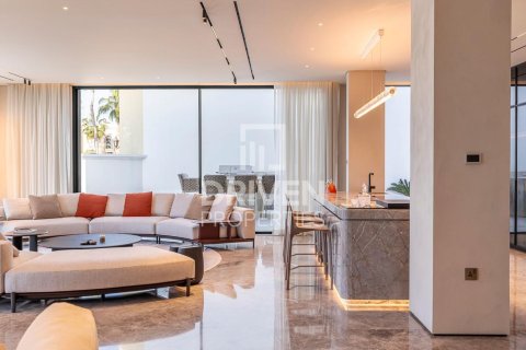 Villa til salg i Palm Jumeirah, Dubai, UAE 5 soveværelser, 622.36 kvm № 743107 - foto 7