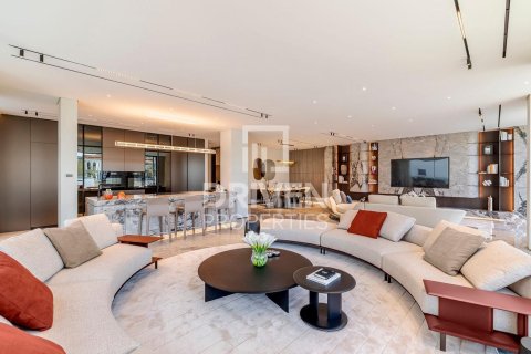 Villa til salg i Palm Jumeirah, Dubai, UAE 5 soveværelser, 622.36 kvm № 743107 - foto 4