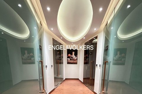 Apartament na sprzedaż w Business Bay, Dubai, ZEA 2 sypialnie, 195 mkw., nr 696494 - zdjęcie 23