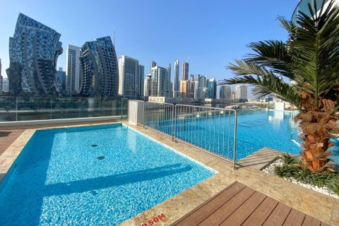 Lägenhet till försäljning i Business Bay, Dubai, UAE 1 sovrum, 101 kvm Nr. 696495 - fotografi 21