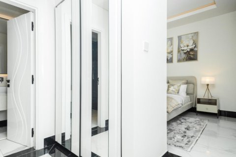 Lägenhet till försäljning i Business Bay, Dubai, UAE 1 sovrum, 101 kvm Nr. 696495 - fotografi 9